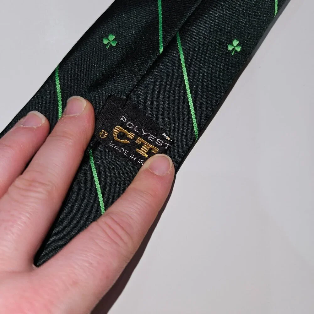 VTG CTC St. Patrick’s Day Shamrock Neck Tie Green Stripe Clover Made in Ireland
